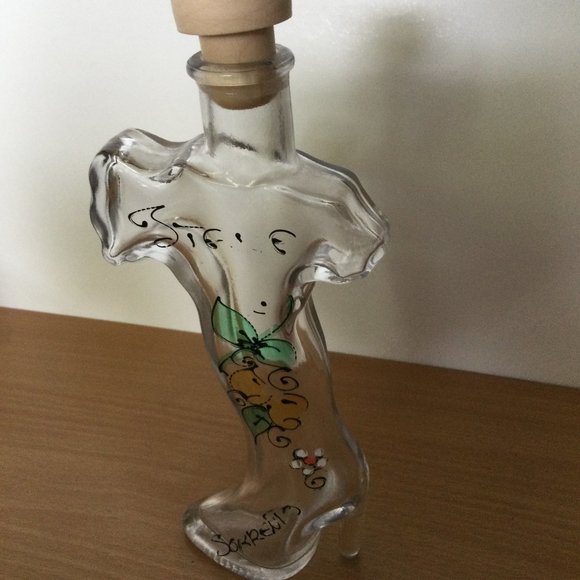Hand painted glass leg shaped high heel boot bottle with stopper home decoration - Picture 1 of 7